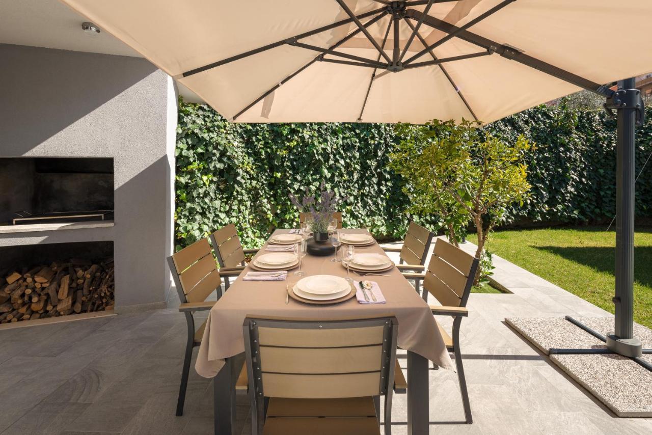 Villa Roko- The Spacious Luxury Trogir Exterior photo